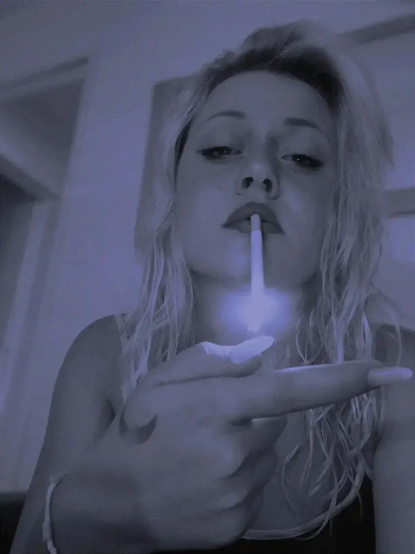 Leak & nude 1 — Titblondine
