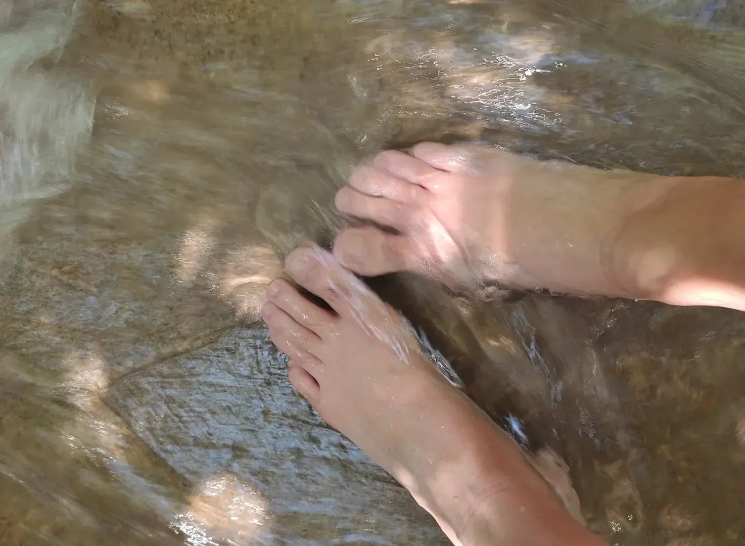 Leak & nude 2 — Mira-feet