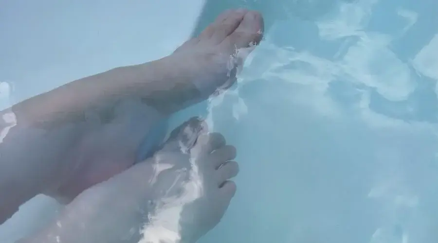 Photo de couverture de Mira-feet