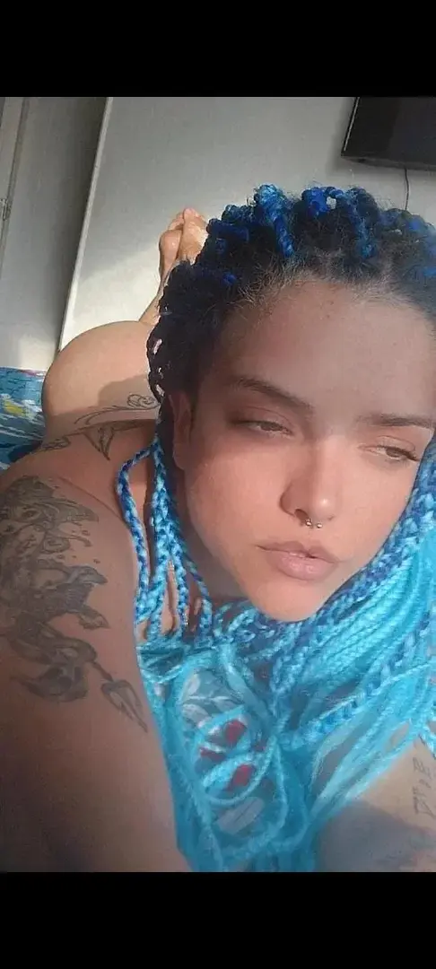 Leak & nude 1 — Florcartiercl
