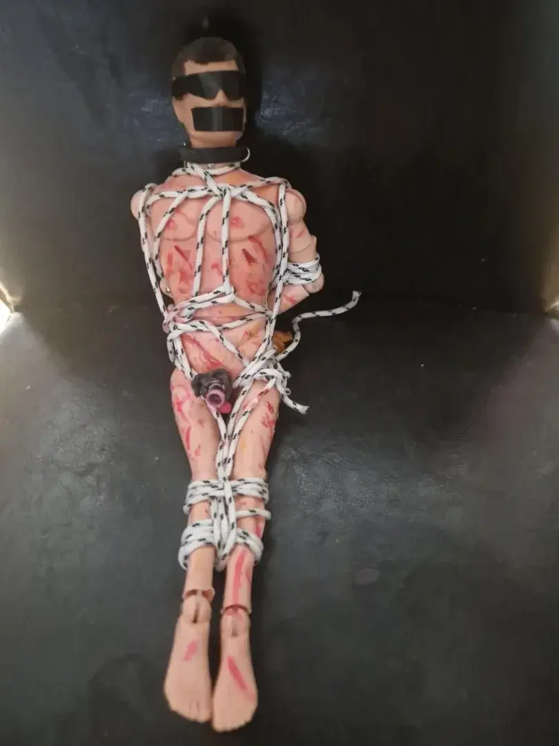 Leak & nude MYM — Maitresseladyjayn : « Viens jouer Avec moi » (MYM)