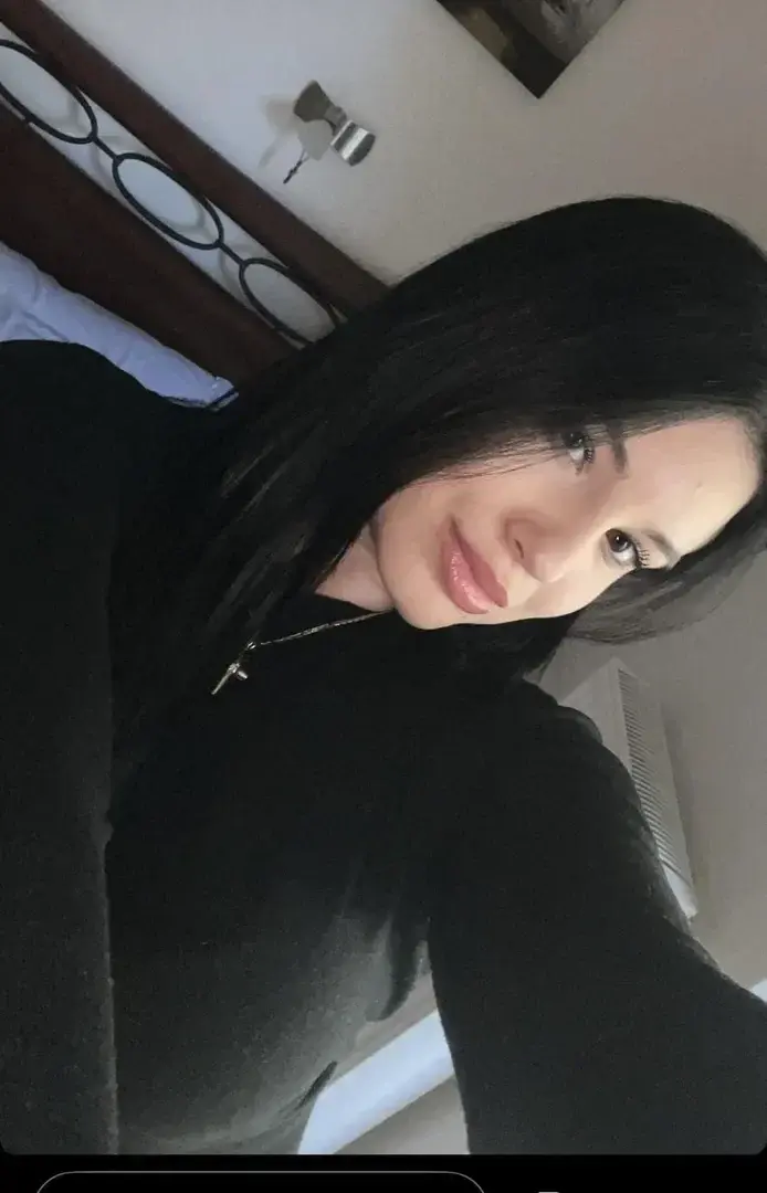 Je pense que mon plan cul a du bien kiffer à l’hôtel, tu en pense quoi ? 😝Si tu est interesser par un media priver n’hésite pas a venir me mp !