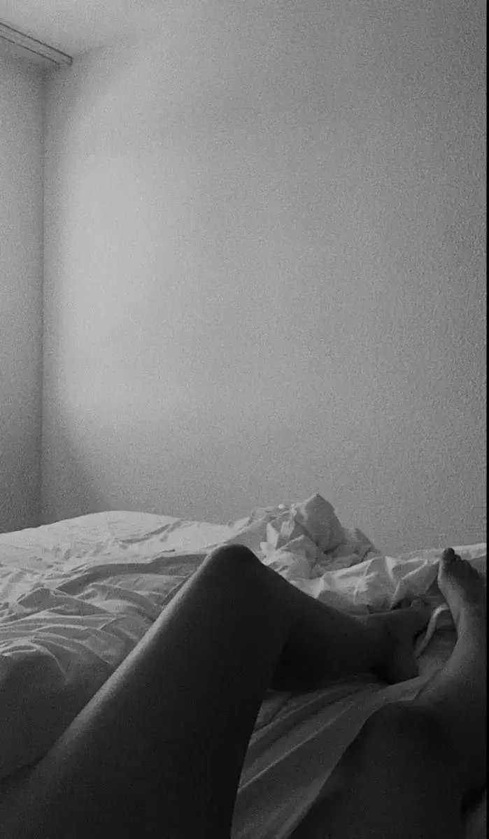Leak & nude 3 — Lagoo