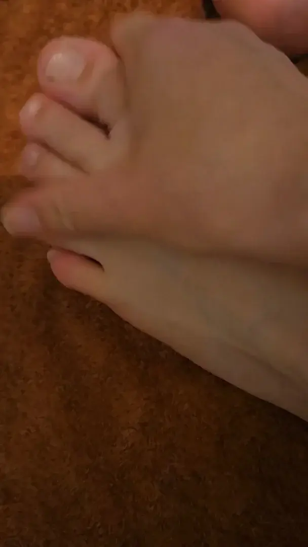 Leak & nude 2 — Feetlolalola