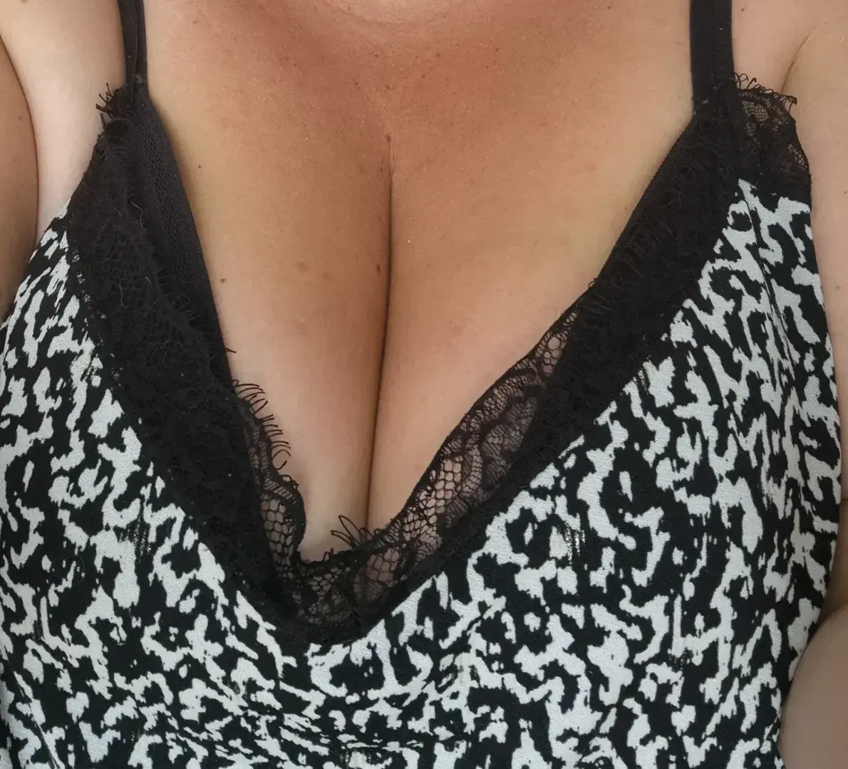 🍑🍈🍈🍑