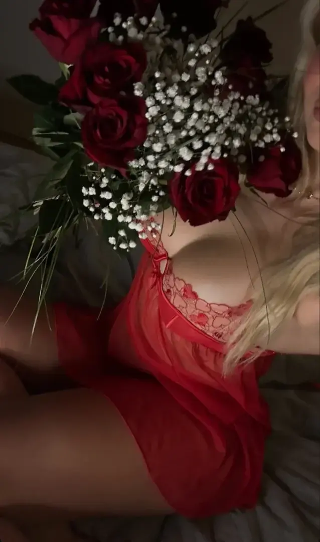 Leak & nude 4 — Juliebby