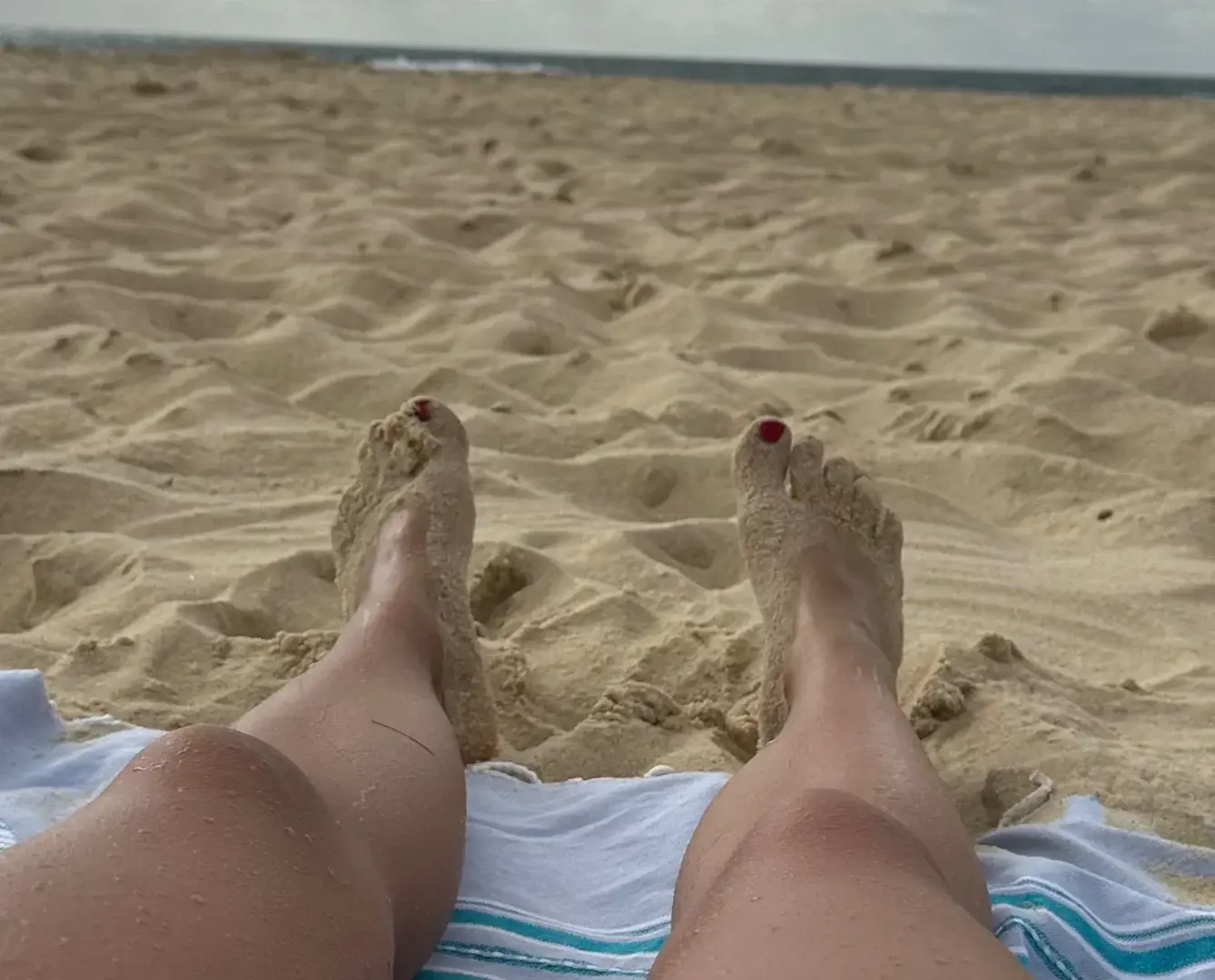 Leak & nude 6 — Pieds-sexy74