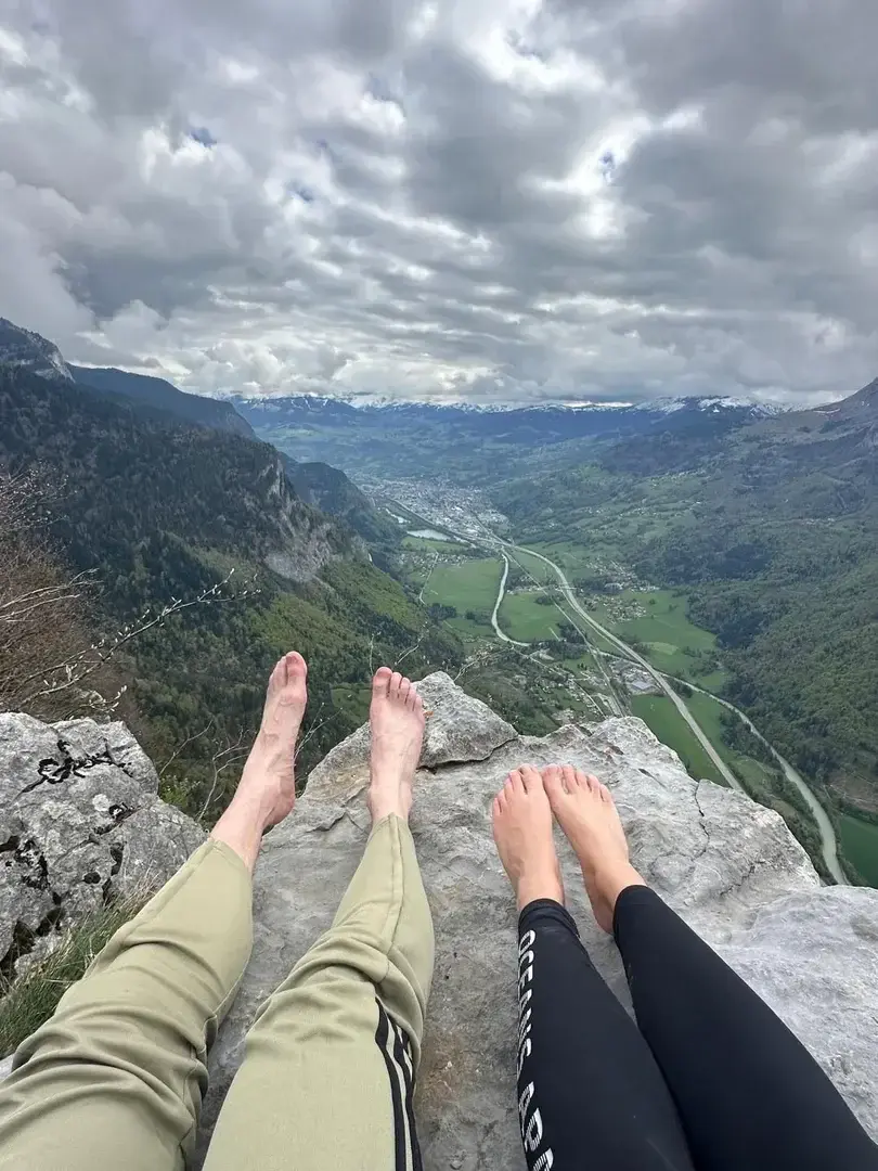 À la recherche de nos fans de nos pieds en montagne 😍
