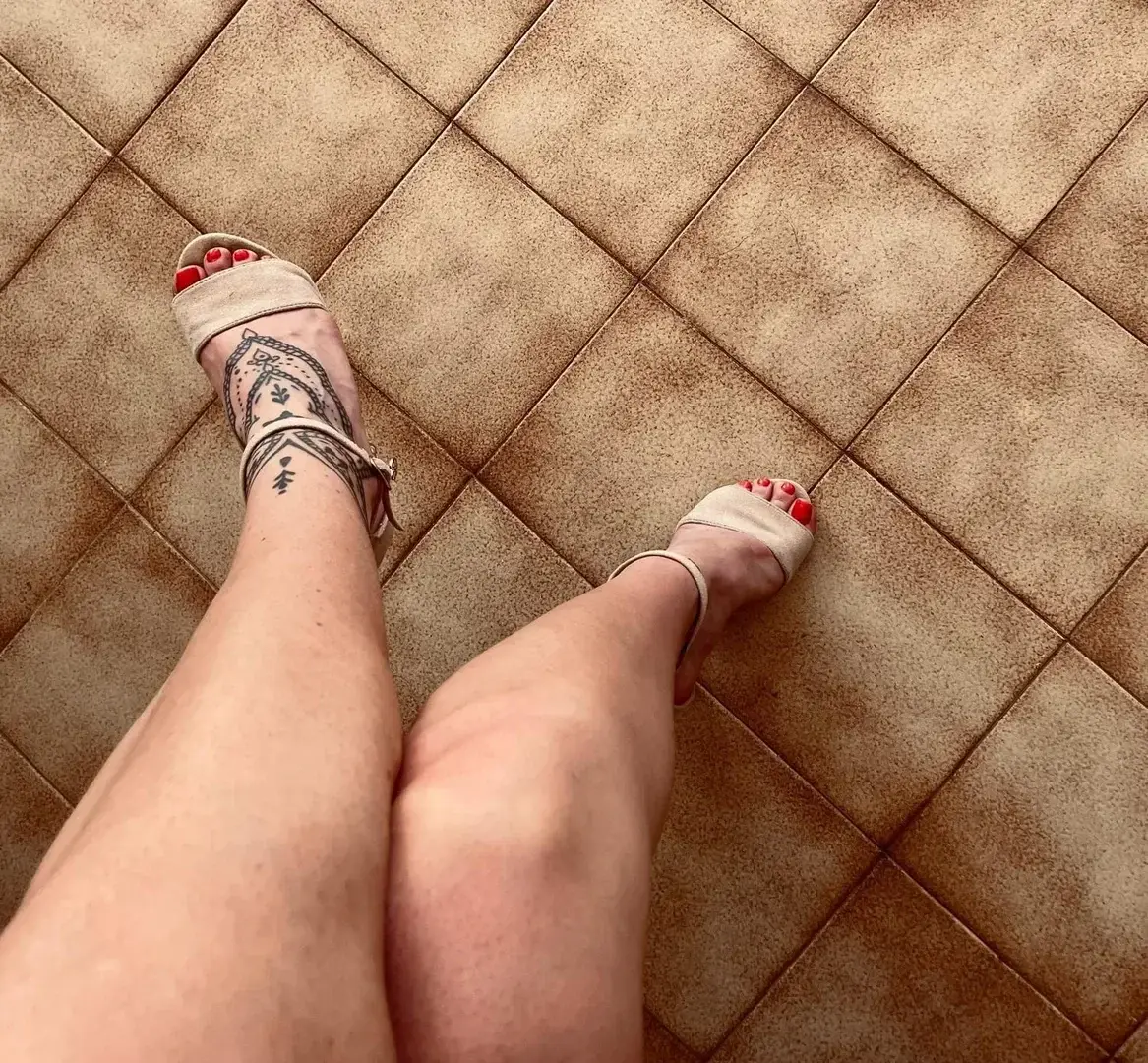 Leak & nude 4 — Maitresse_tatouee