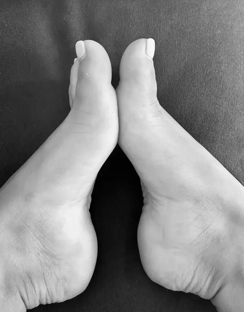 Leak & nude 2 — _jolis_pieds_du_sud