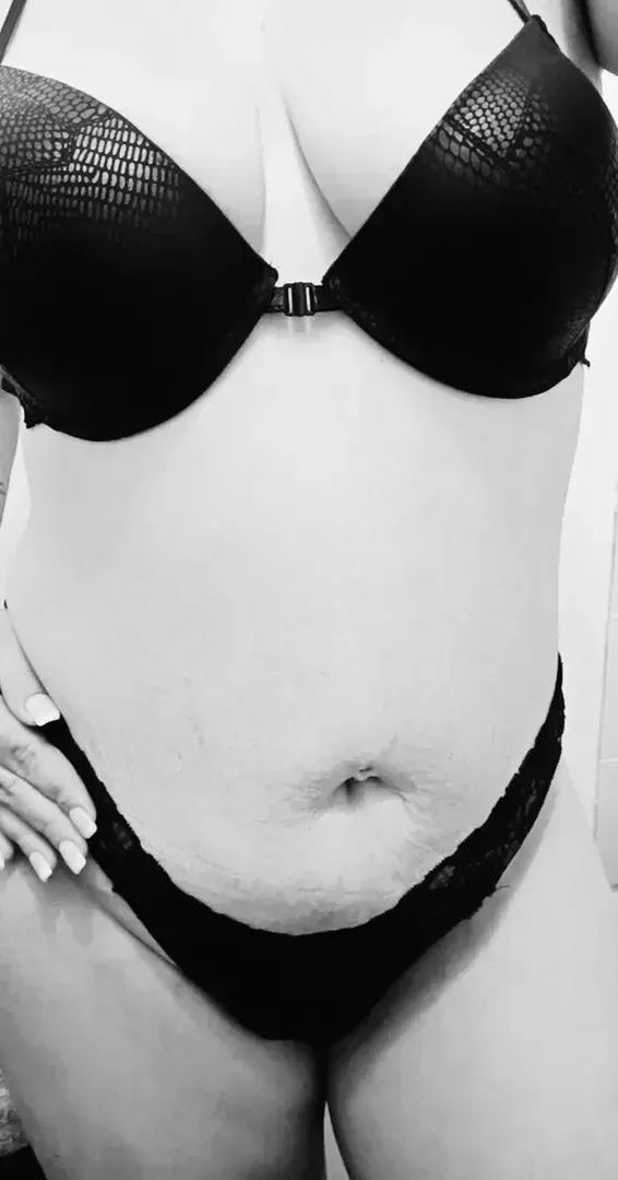 Misscurvyxx - Photo exclusive MYM 10 | French Modèles