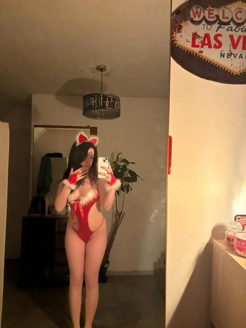 Un grand merci pour votre confiance cette année ! Je vous souhaite un super Noël, plein de joie, de rires et de petits bonheurs. Profitez bien, et à très vite !