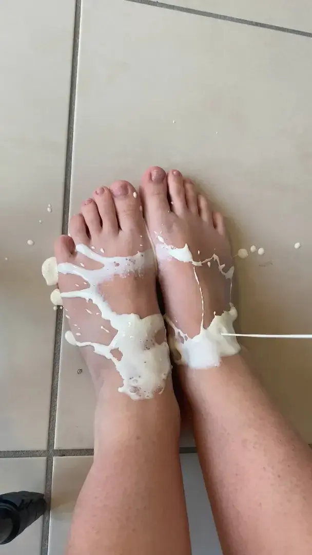 Leak & nude 4 — Liftfoot