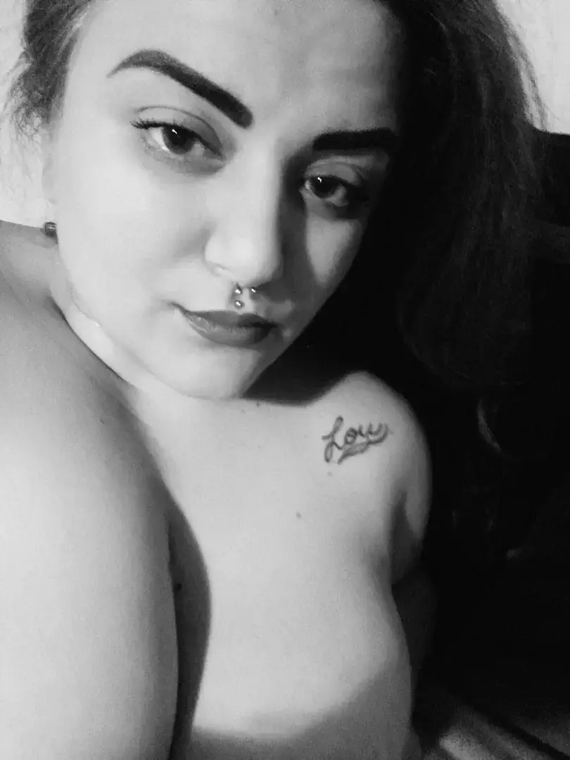 Je vous attends mes amours 😈😘💋  #moneymiss #nude #nudeuse #domina #french #sexy #curvy