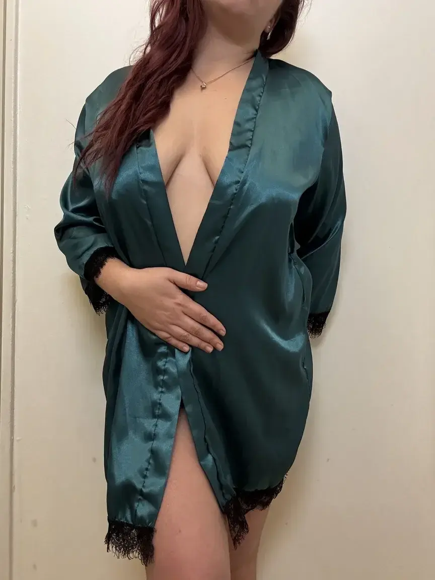 😈