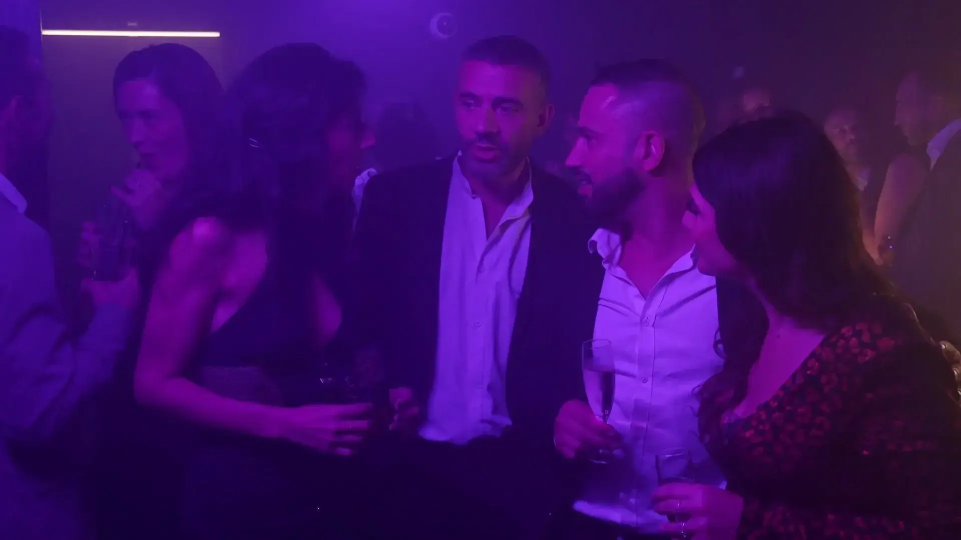 Leak & nude MYM — nikitabellucci : « "4 Jours" déjà disponible sur mon MYM. Bises Nikita 🔥🔥 » (MYM)