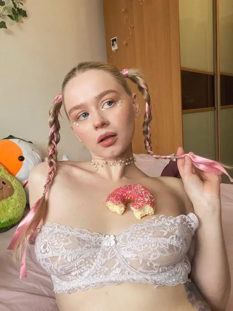 Leak & nude 5 — Sweetcrumb