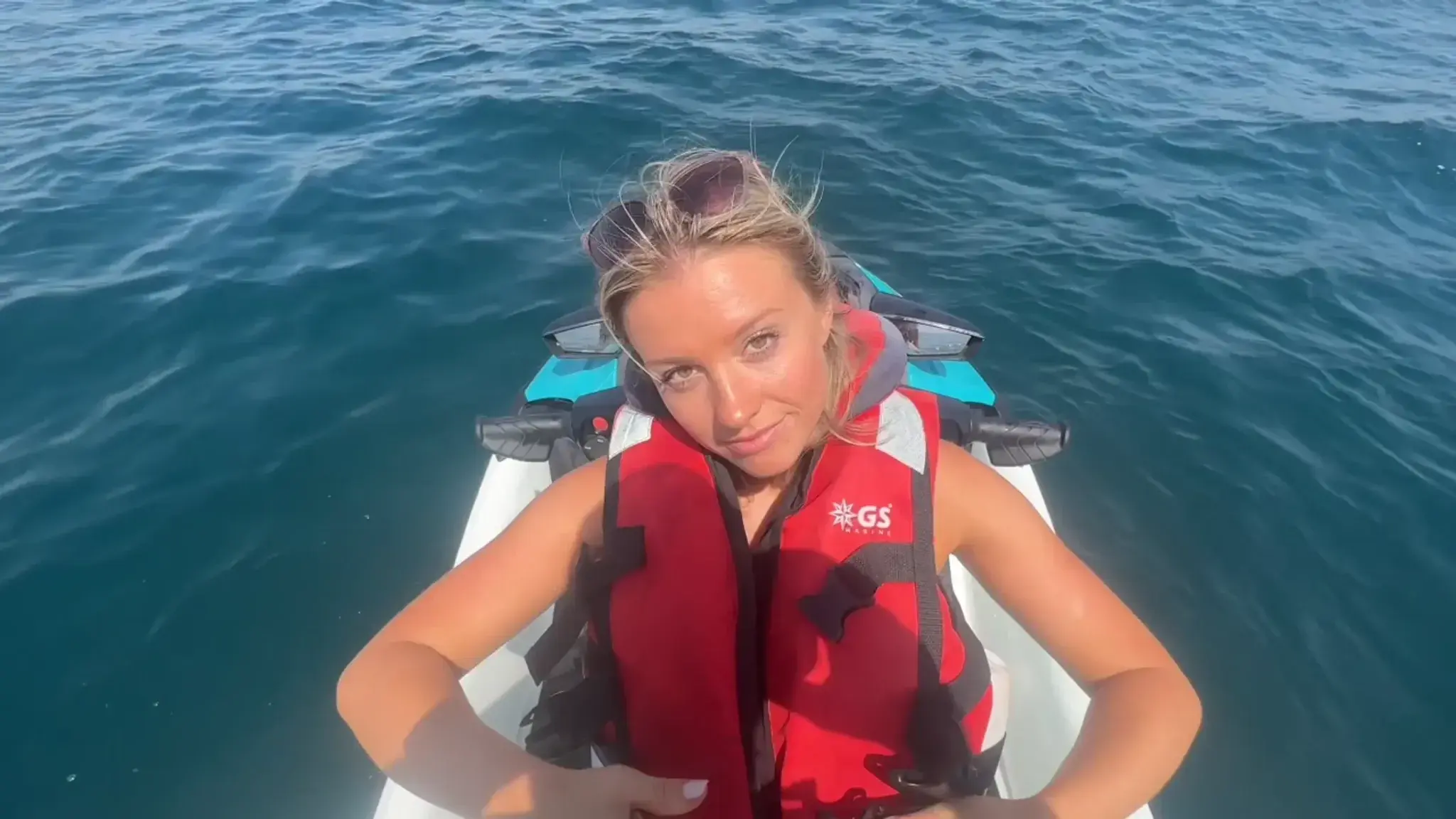 viens me baiser sur le jetski