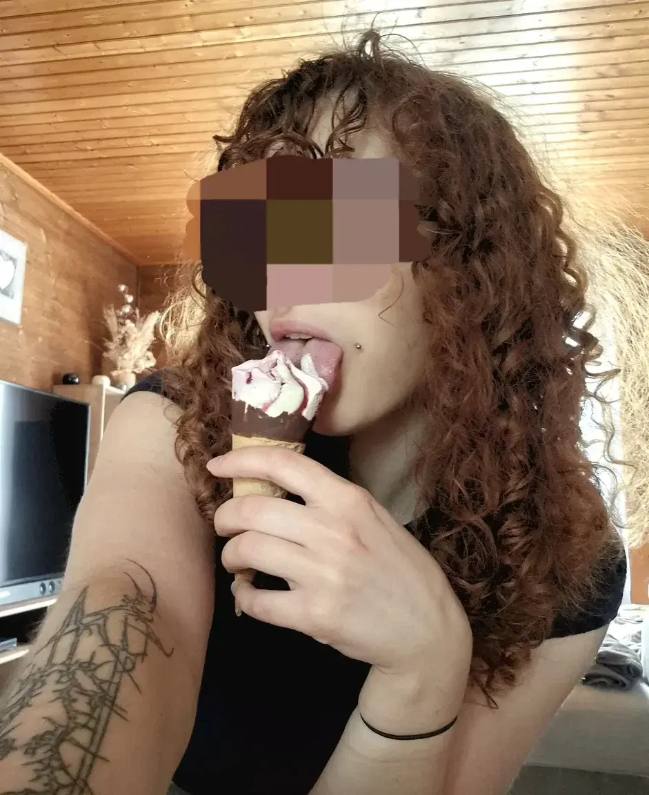 Leak & nude 3 — Lucie_doll