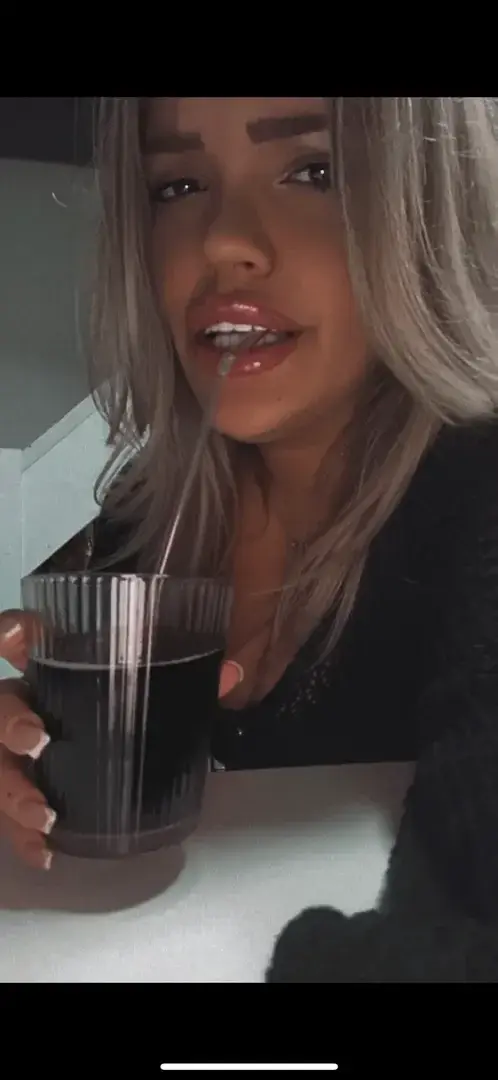 Leak public de Asilejub — « je suis sur que t’as regardé la paille 👀 » (nude) sur MYM