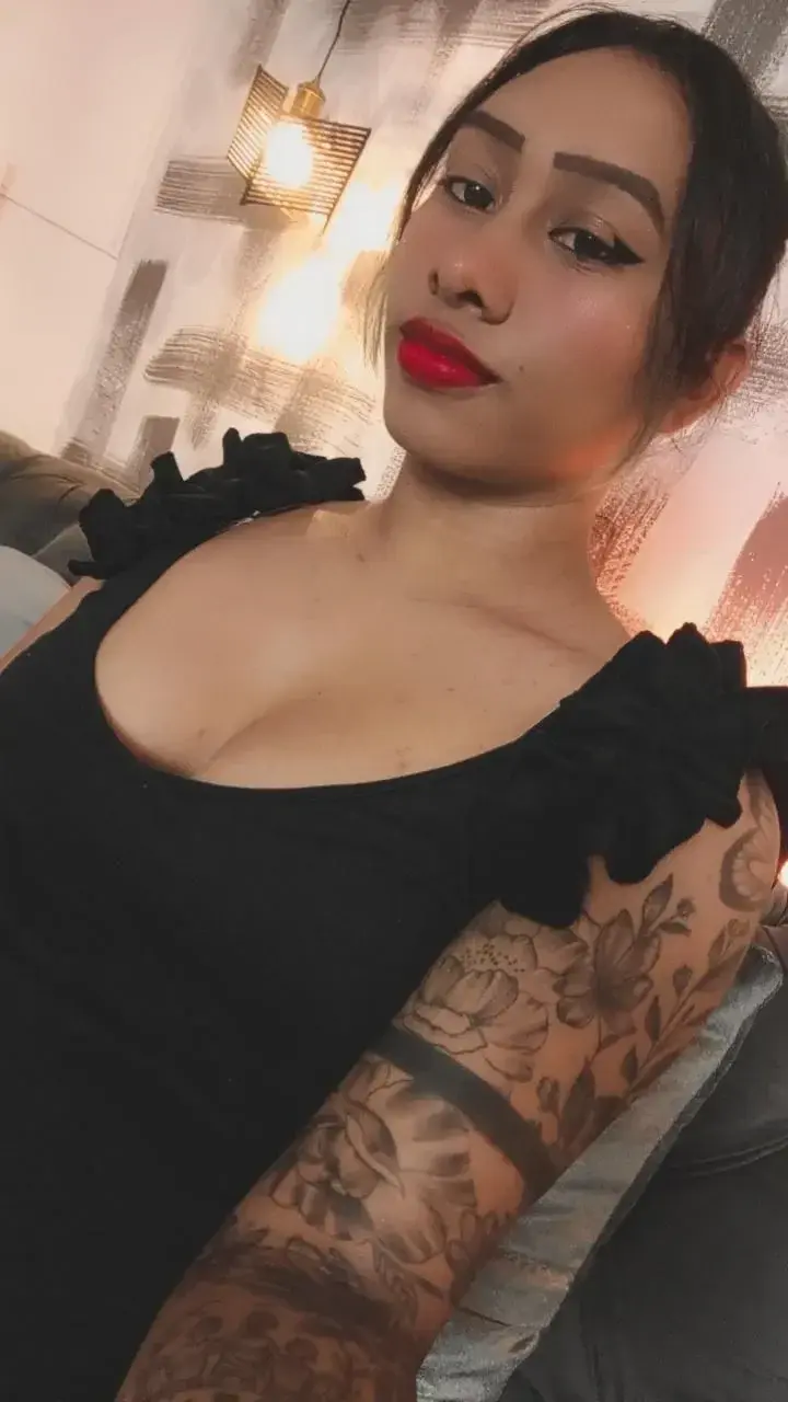 Leak & nude 1 — Sexy_brunete