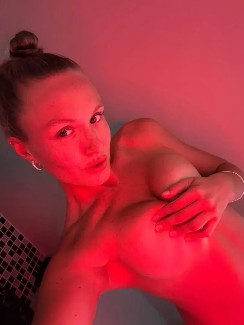 Leak & nude 12 — Http_mb