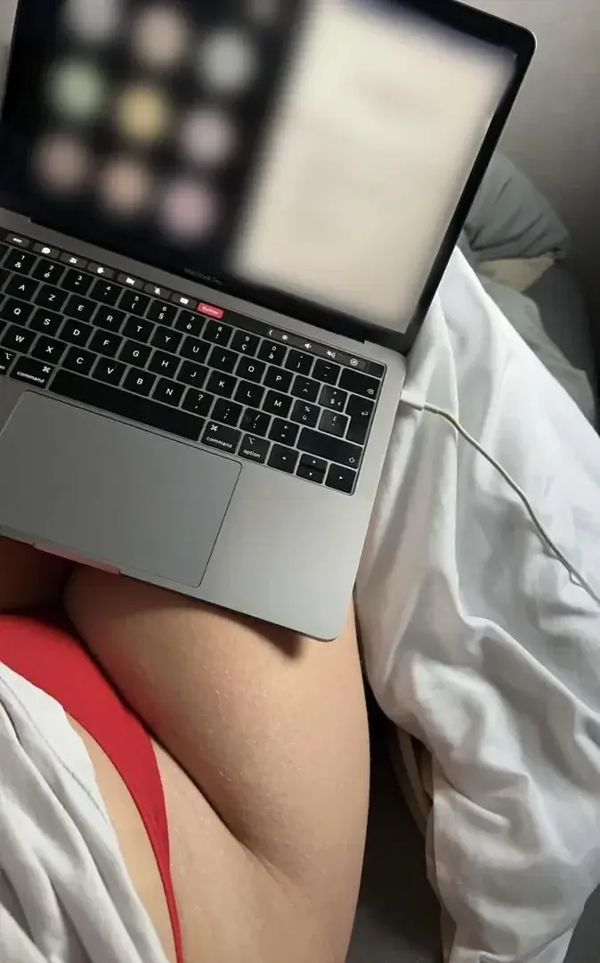 Leak & nude 2 — Julixxx18