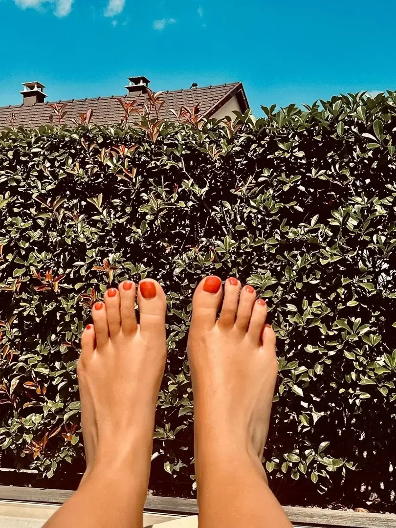 Leak & nude 2 — Footnurse68