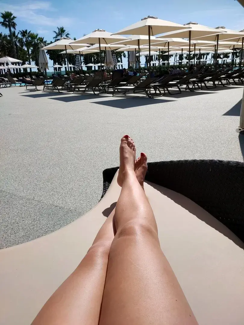 Leak & nude 4 — Lau-feet