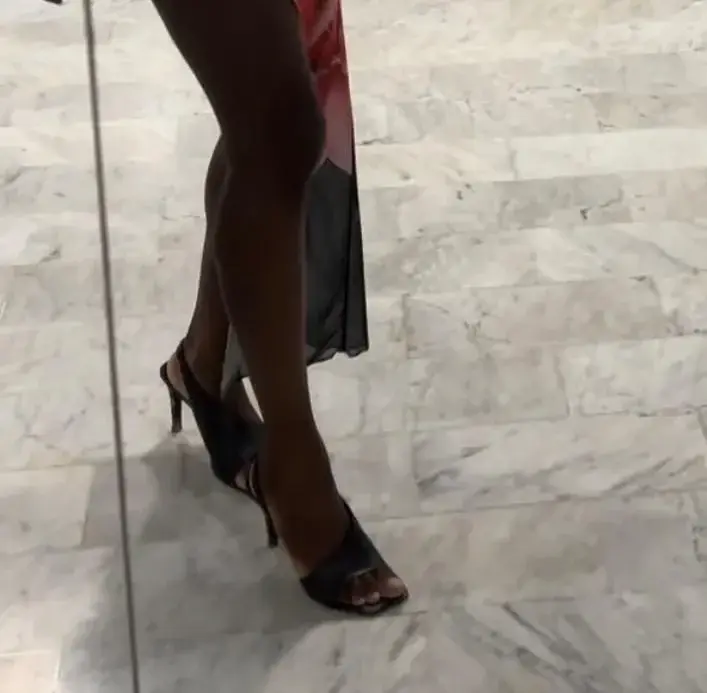 Leak & nude 1 — Anni_carda