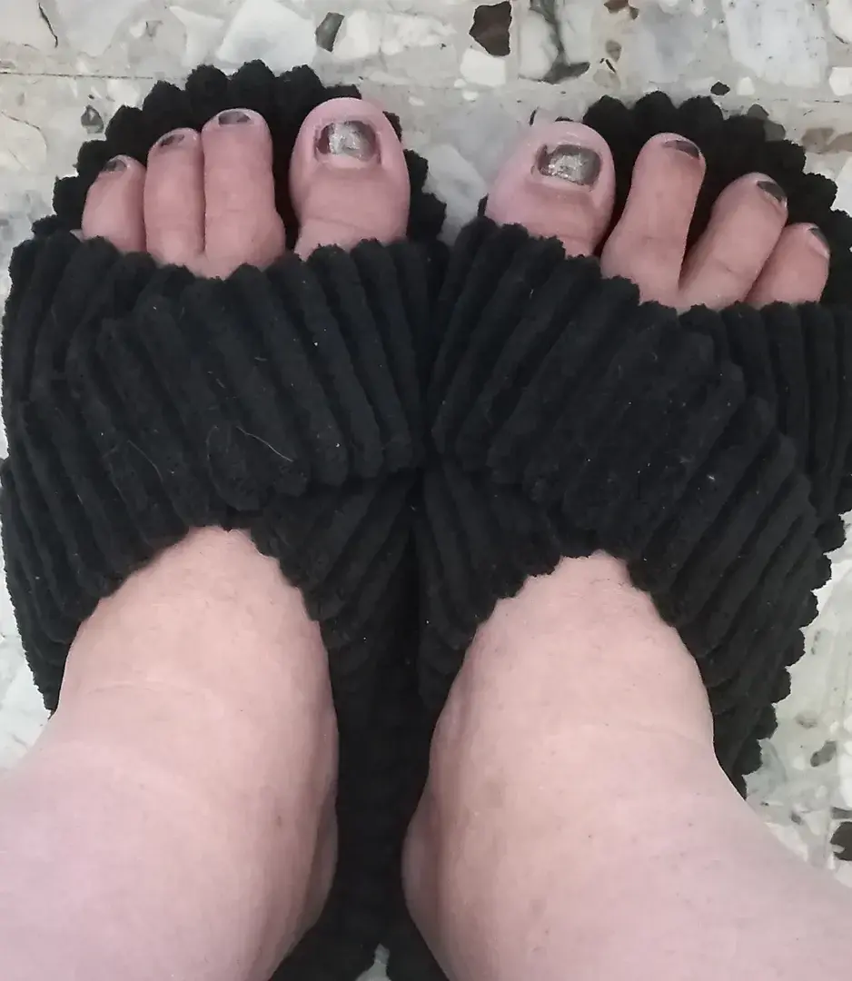 Leak & nude 4 — Lilou-feet13