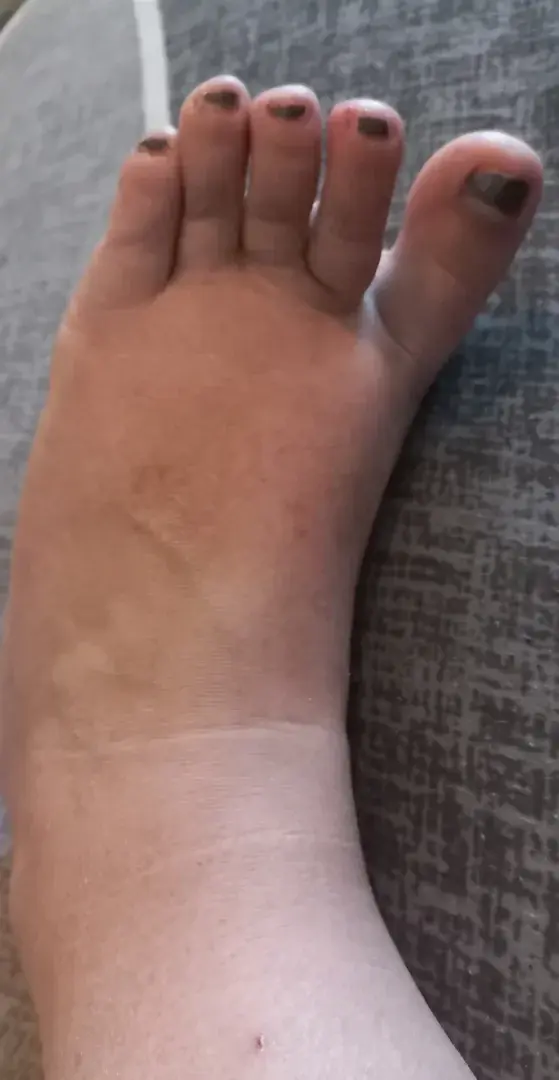 Leak & nude 5 — Lilou-feet13
