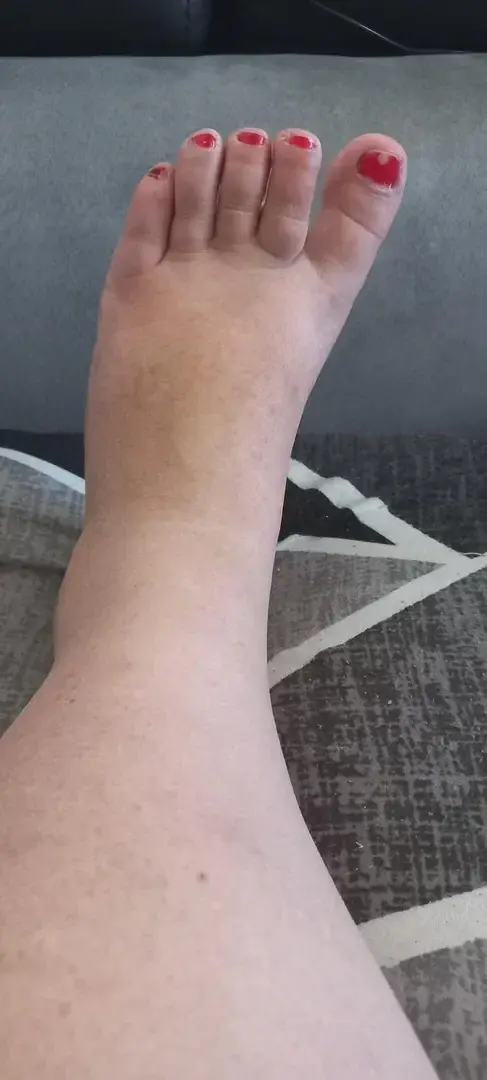 Leak & nude 8 — Lilou-feet13