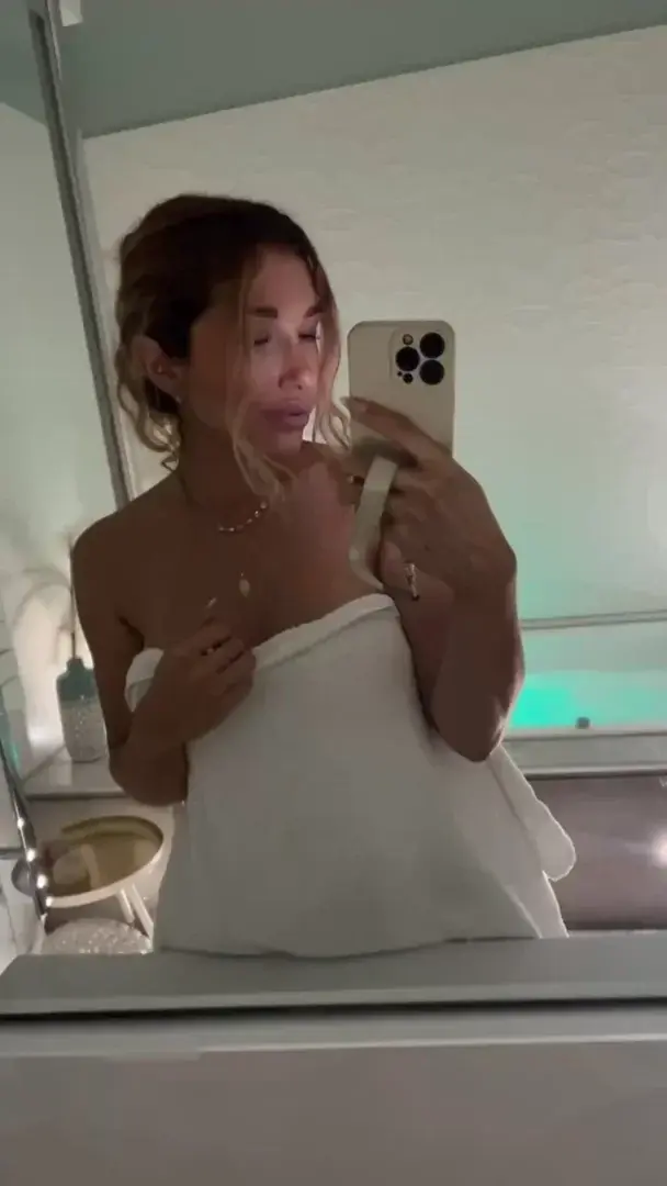 ✅ accès Telegram VIP offert ✅ messagerie 24/7 ✅ nude dans le feed ✅ offre pack de bienvenue