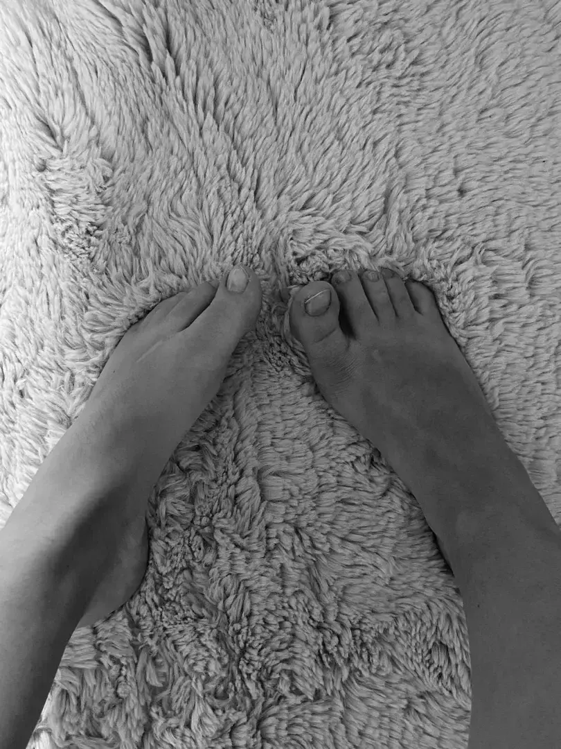 Leak & nude 1 — Mme_feet_