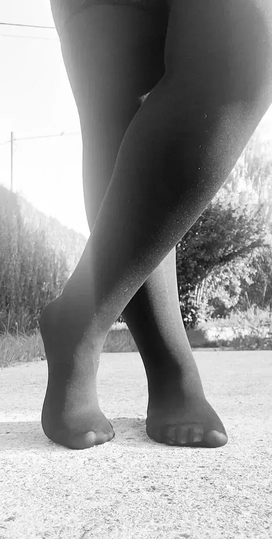 Leak & nude 5 — Takeyourfeet