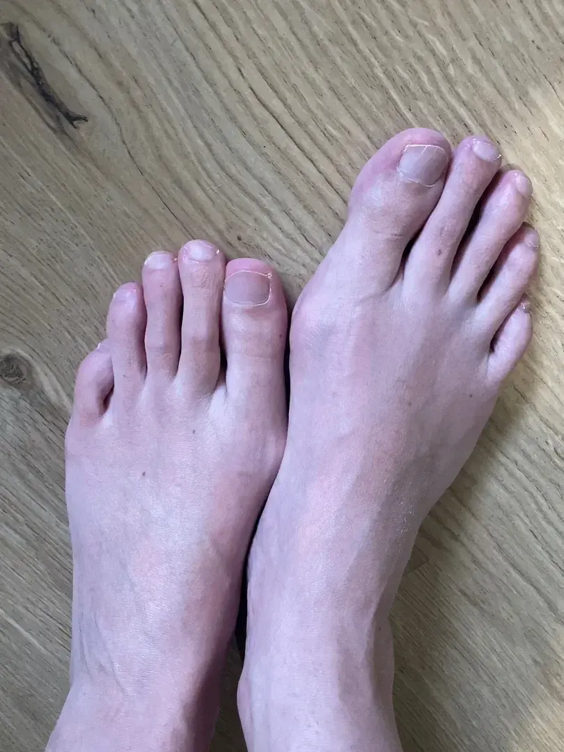 Leak & nude 1 — Toestory