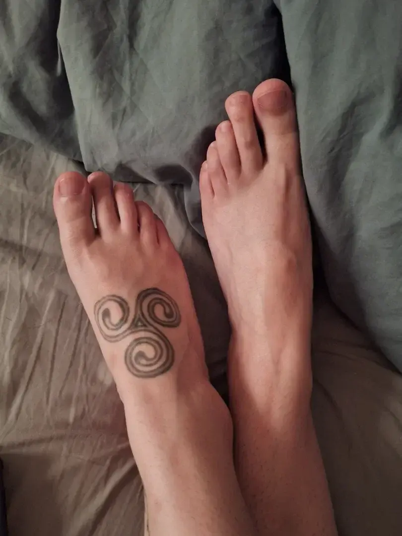 Leak & nude 3 — Petitpied59