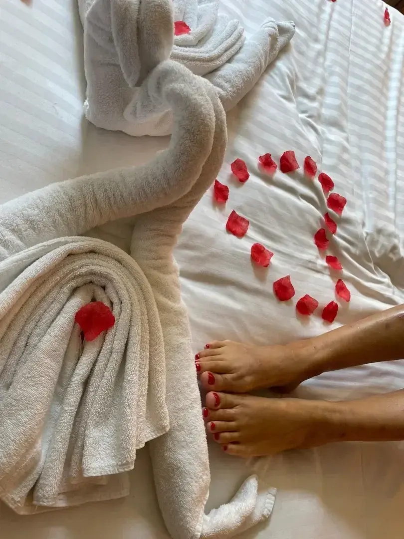 Leak & nude 5 — Sexcretfoot