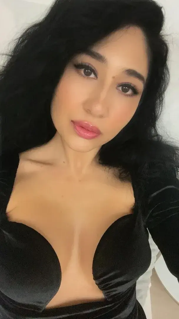 Leak & nude 2 — elizaburset