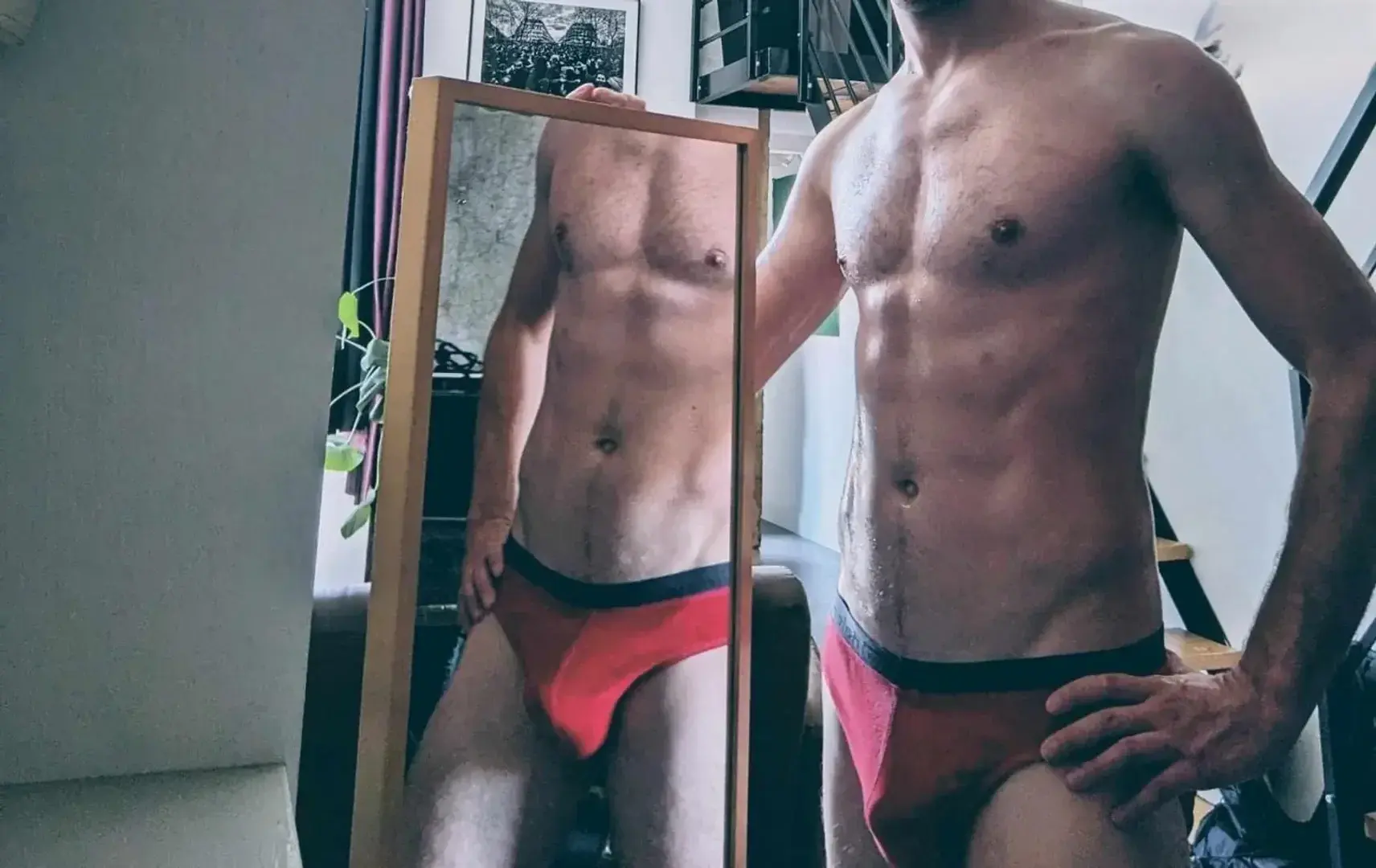 Leak & nude 2 — Llorca