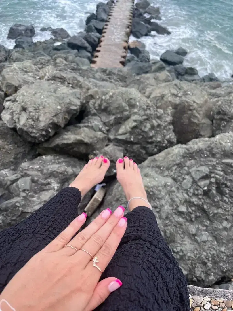 Leak & nude 2 — Icyfeet