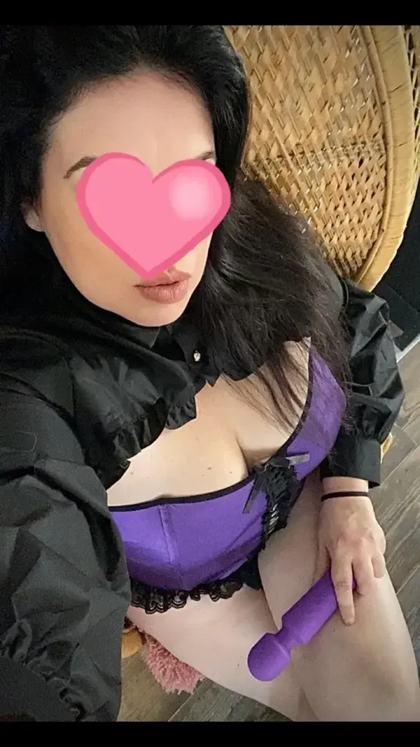 Leak & nude MYM — Arome : « média » (MYM)