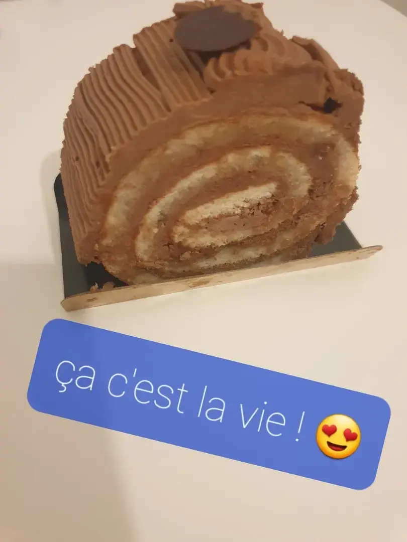 Petits_pieds___ - Photo exclusive MYM 14 | French Modèles