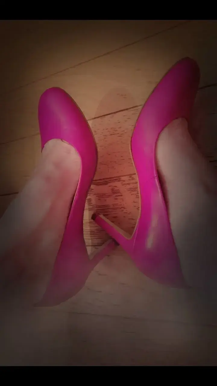 Leak & nude 2 — Prettylittle-feet
