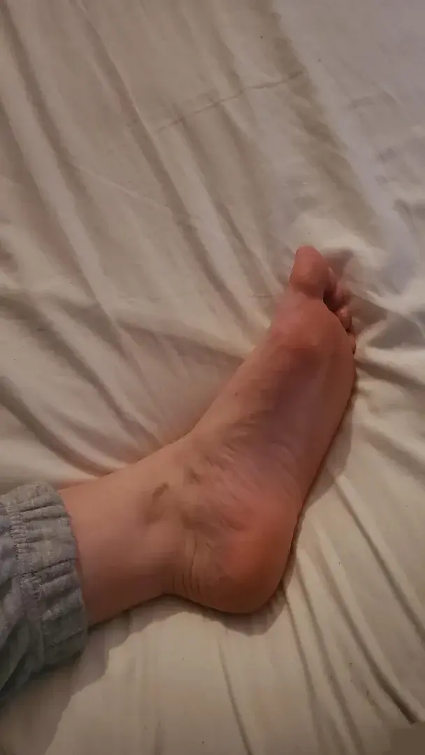 Leak & nude 3 — Pieds2cerise