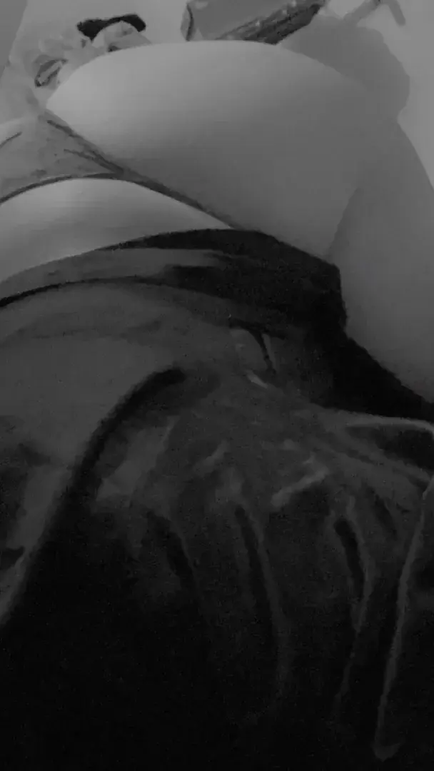 Leak & nude 8 — alison57