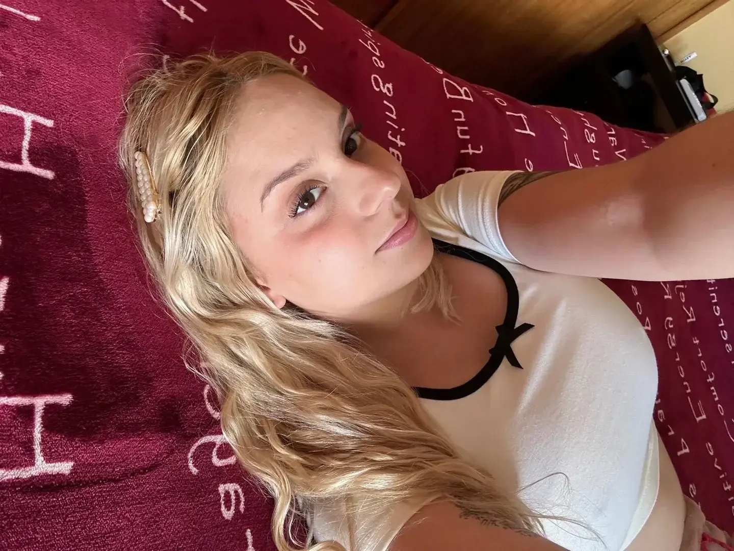 Leak & nude 1 — Sarahtrv