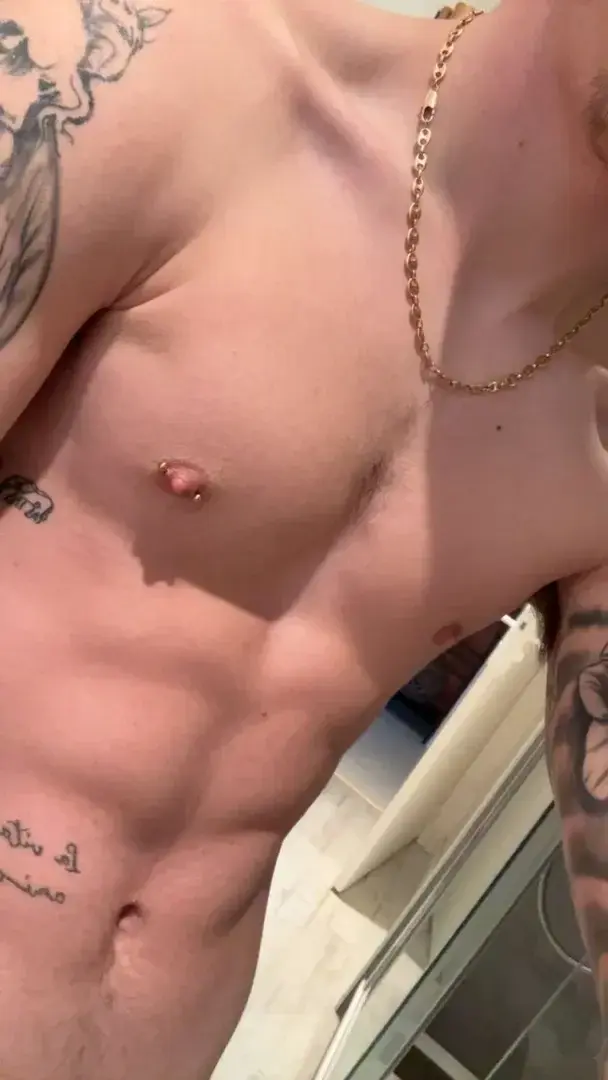 Leak public de Kassdim — « description de la photo » (nude) sur MYM