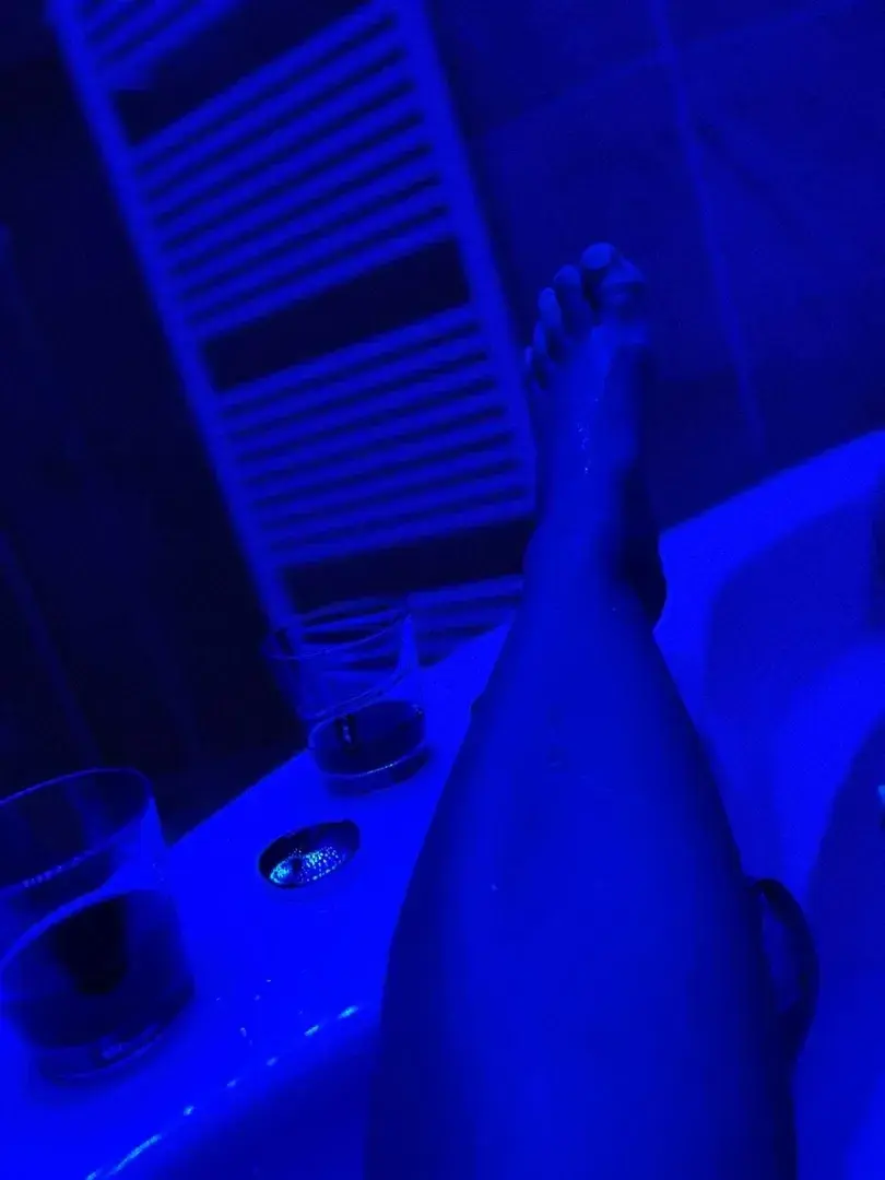 Leak & nude 3 — Itslola